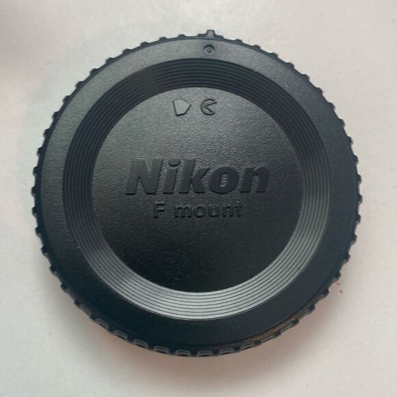 Nikon BF-1B SLR Body Cap for Lens Mount - Picture 2 of 4